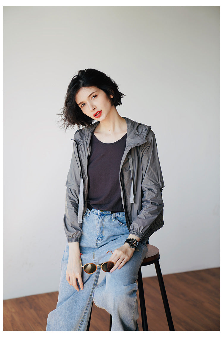 Heavy Industry Design Long Sleeve Sunscreen Clothes for Women Summer New Short and Thin Jackets for Women Air Conditioning Shirts