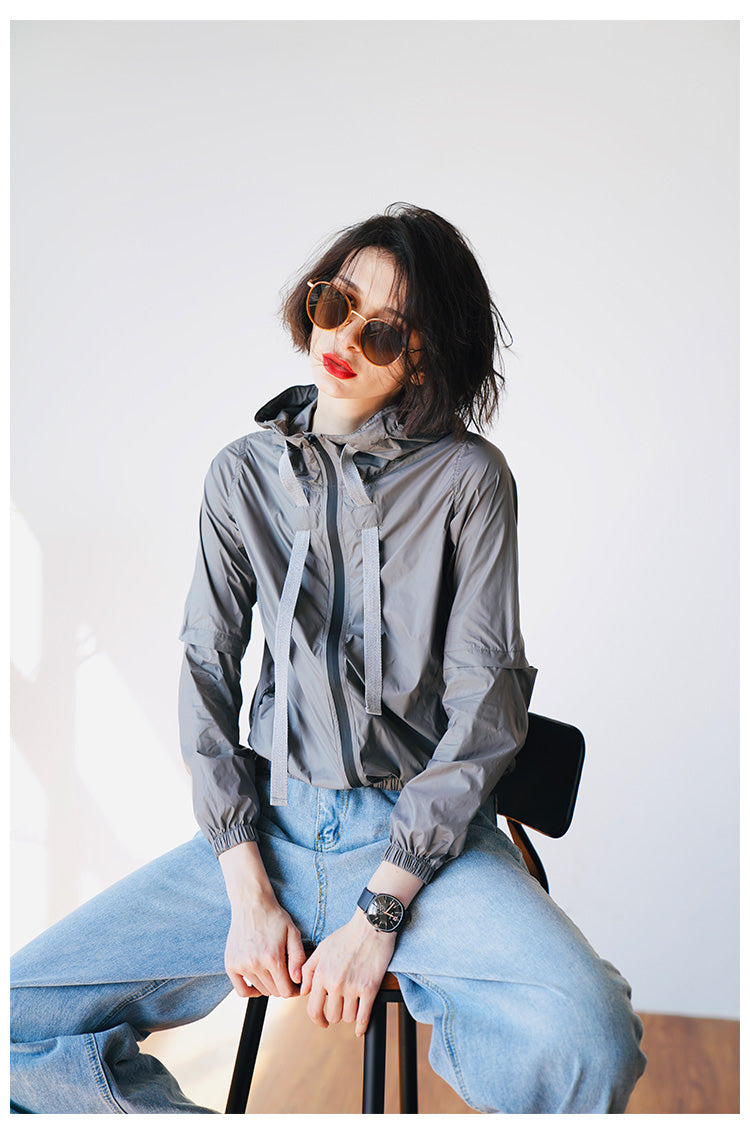 Heavy Industry Design Long Sleeve Sunscreen Clothes for Women Summer New Short and Thin Jackets for Women Air Conditioning Shirts