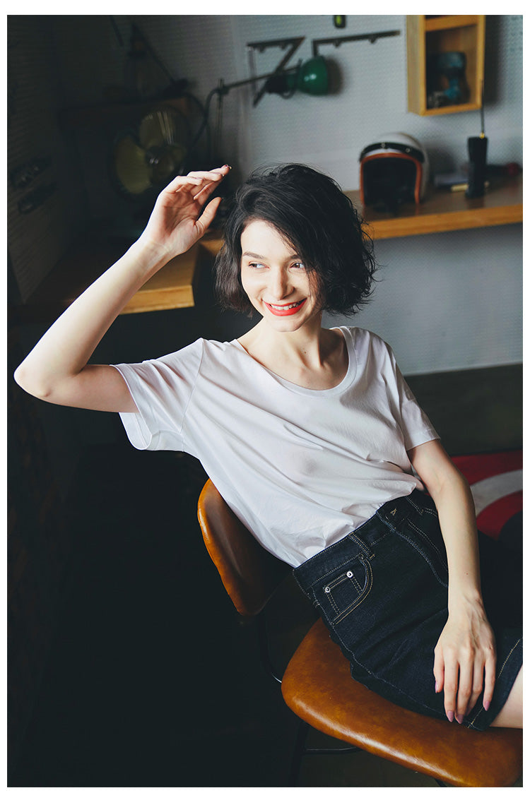 Silk cotton short sleeved women's summer loose and fashionable collarbone top T-shirt