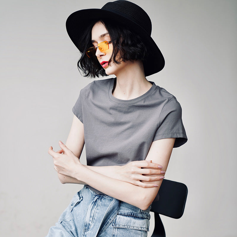 Versatile short sleeved solid color casual top summer t-shirt for women