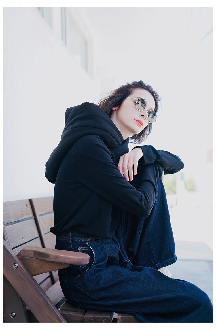 Wizard Hat Base Shirt for Women, Stylish Black Slimming Hooded Base Shirt, Long Sleeve Inner Layer for Spring and Autumn t Women's T-shirt