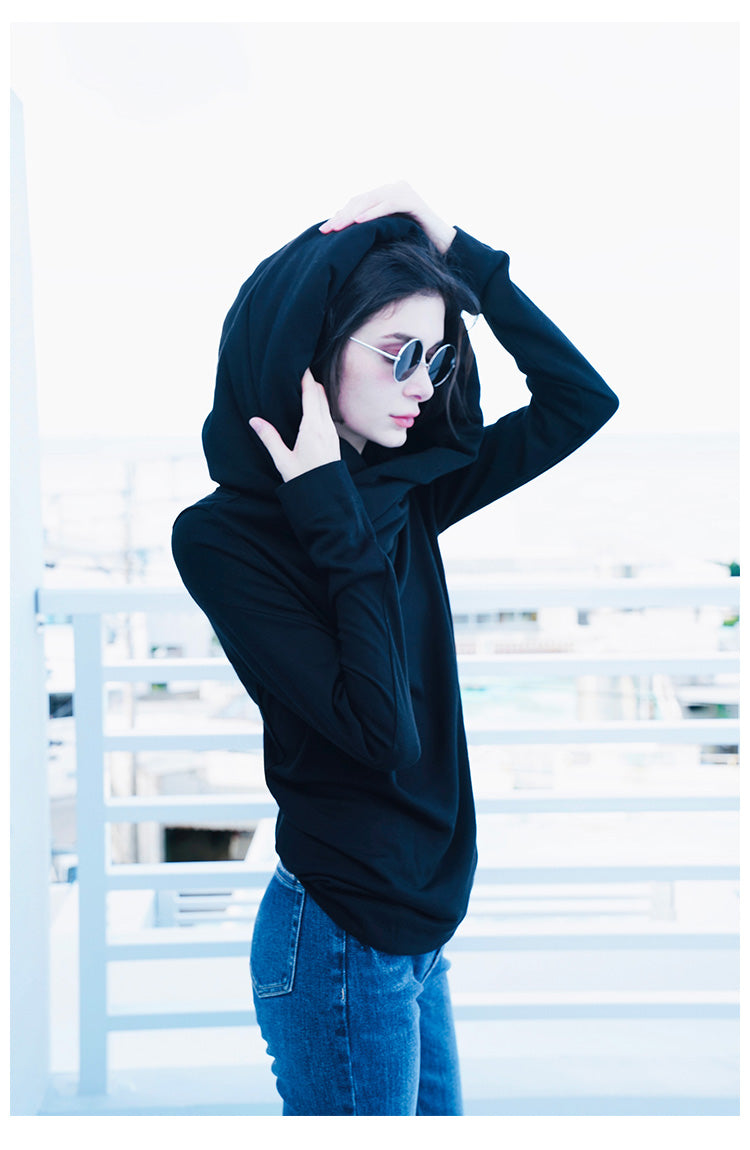 Wizard Hat Base Shirt for Women, Stylish Black Slimming Hooded Base Shirt, Long Sleeve Inner Layer for Spring and Autumn t Women's T-shirt
