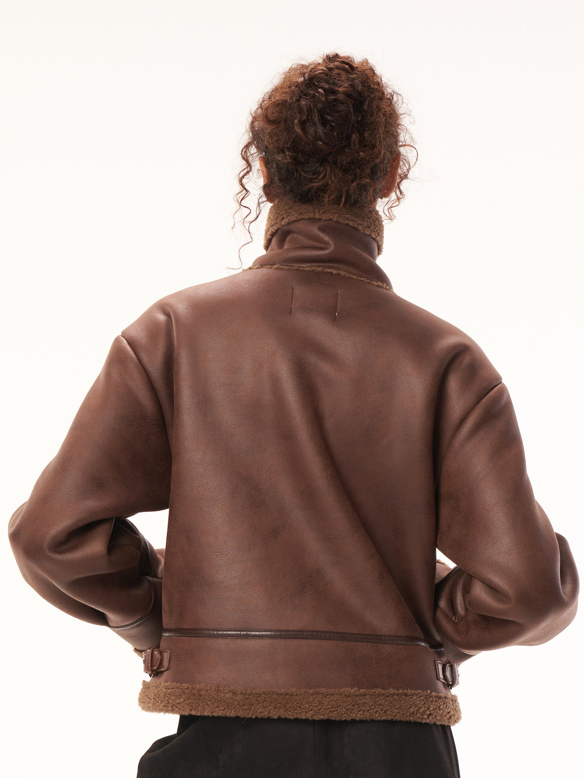 Damen Kunstleder Jacke mit Teddyfutter, kurze Bikerjacke, warmer Wintermantel, Braun