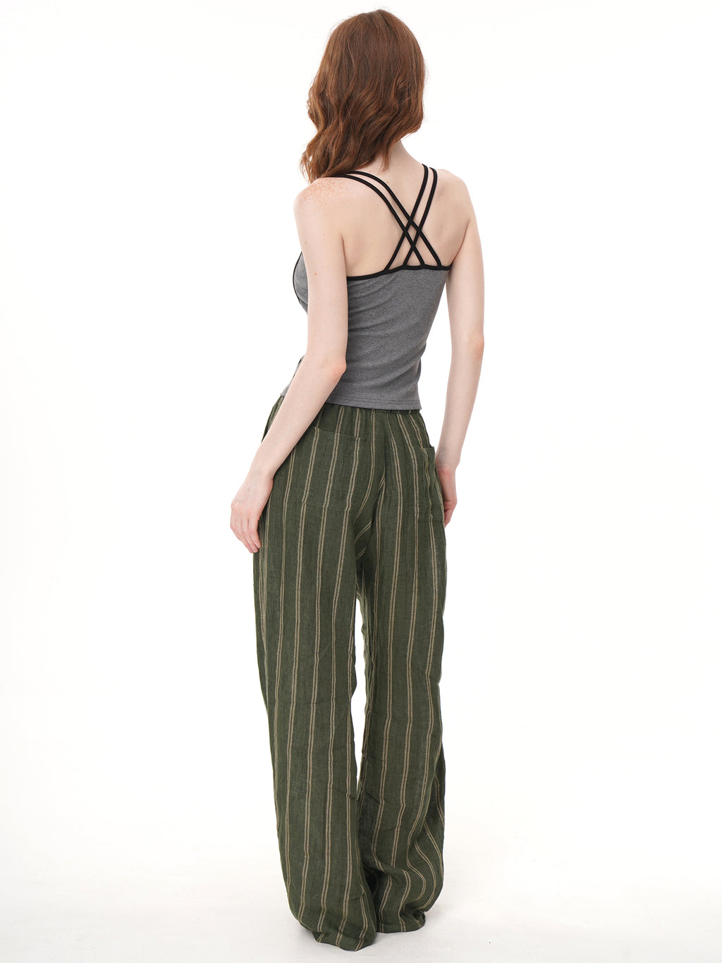 Grey Double Spaghetti Strap Cami Top, Square Neck Contrast Piping Floral Applique Fitted Tank Top