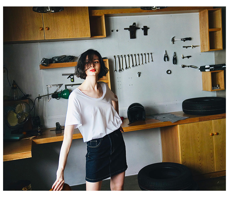 Silk cotton short sleeved women's summer loose and fashionable collarbone top T-shirt