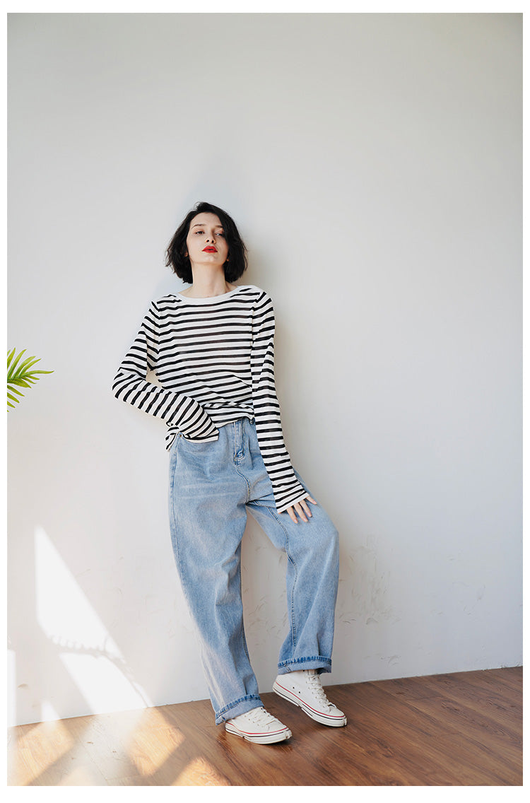 Knitted black and white striped T-shirt for women, casual, loose, fashionable, long sleeved top, trendy