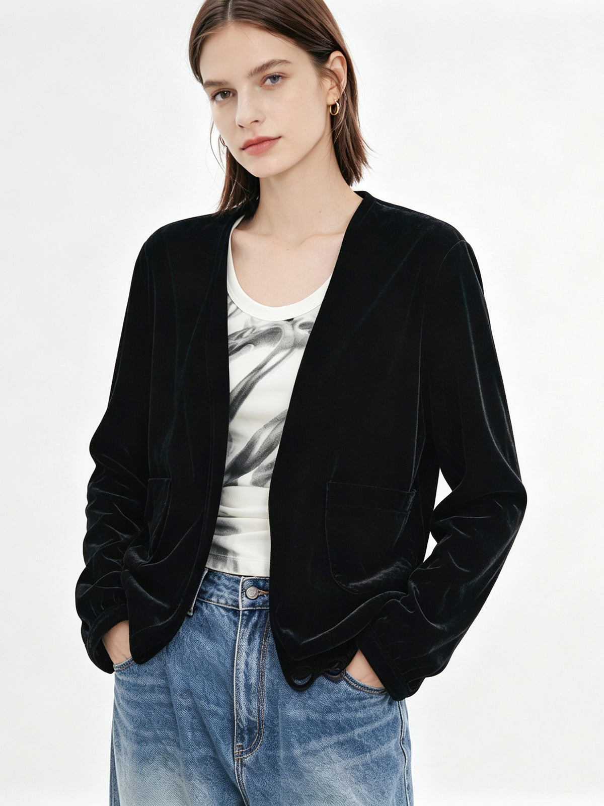 Elegant Velvet Jacket - 2026 Spring/Autumn Collection