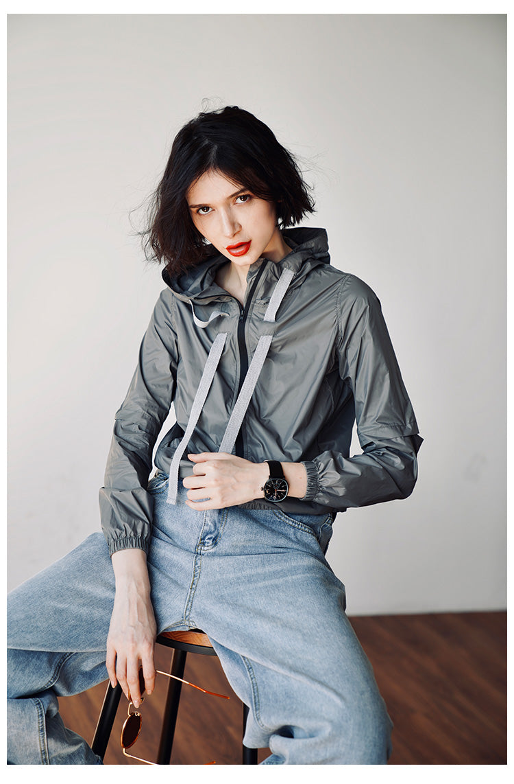 Heavy Industry Design Long Sleeve Sunscreen Clothes for Women Summer New Short and Thin Jackets for Women Air Conditioning Shirts