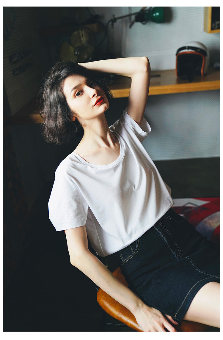 Silk cotton short sleeved women's summer loose and fashionable collarbone top T-shirt