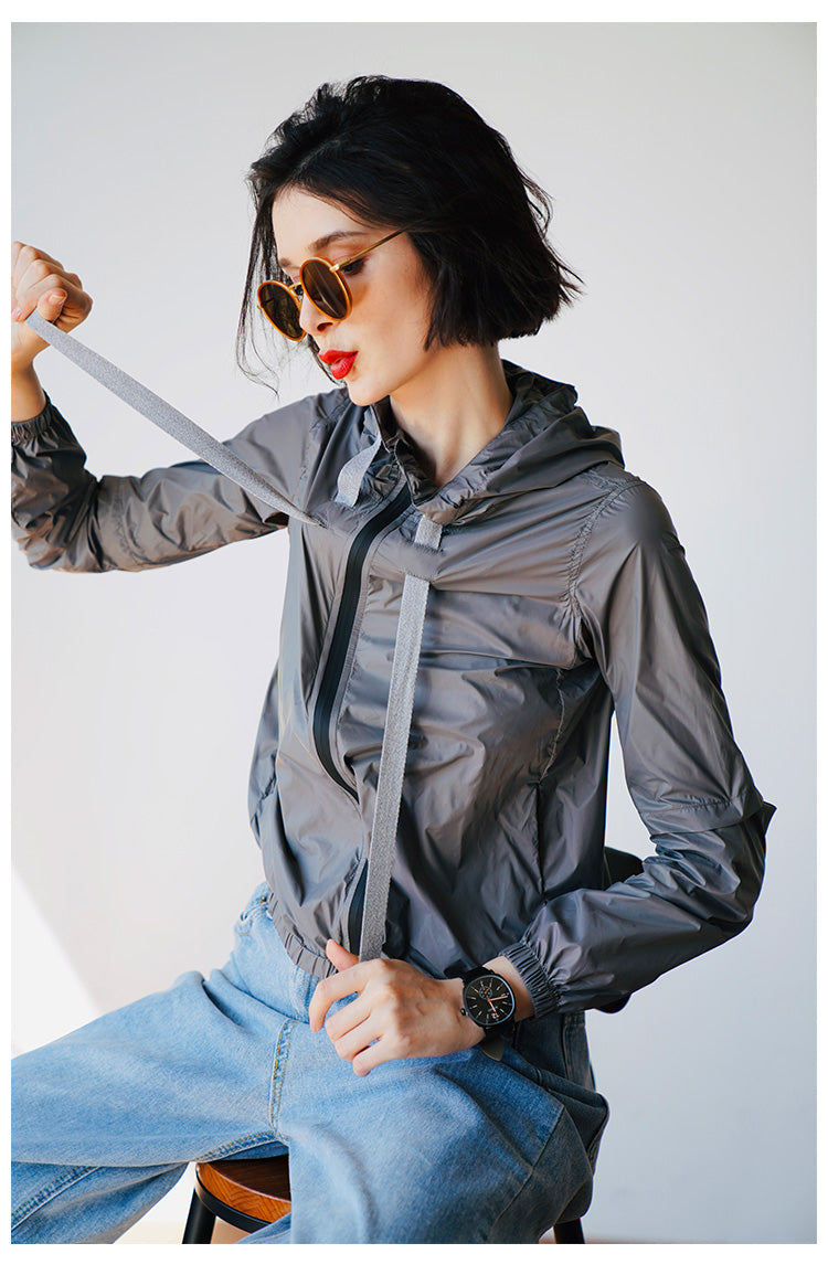 Heavy Industry Design Long Sleeve Sunscreen Clothes for Women Summer New Short and Thin Jackets for Women Air Conditioning Shirts