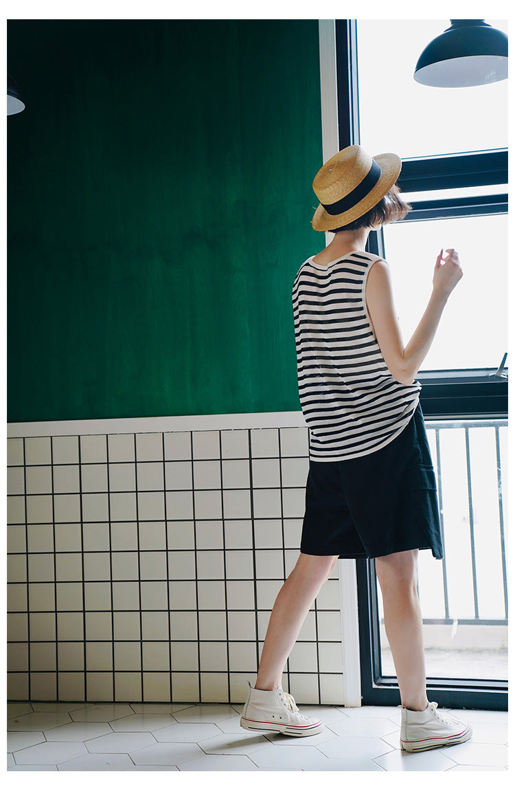 Trendy Versatile Sleeveless Striped Knitted Vest for Women Loose Casual Outerwear Women's Top