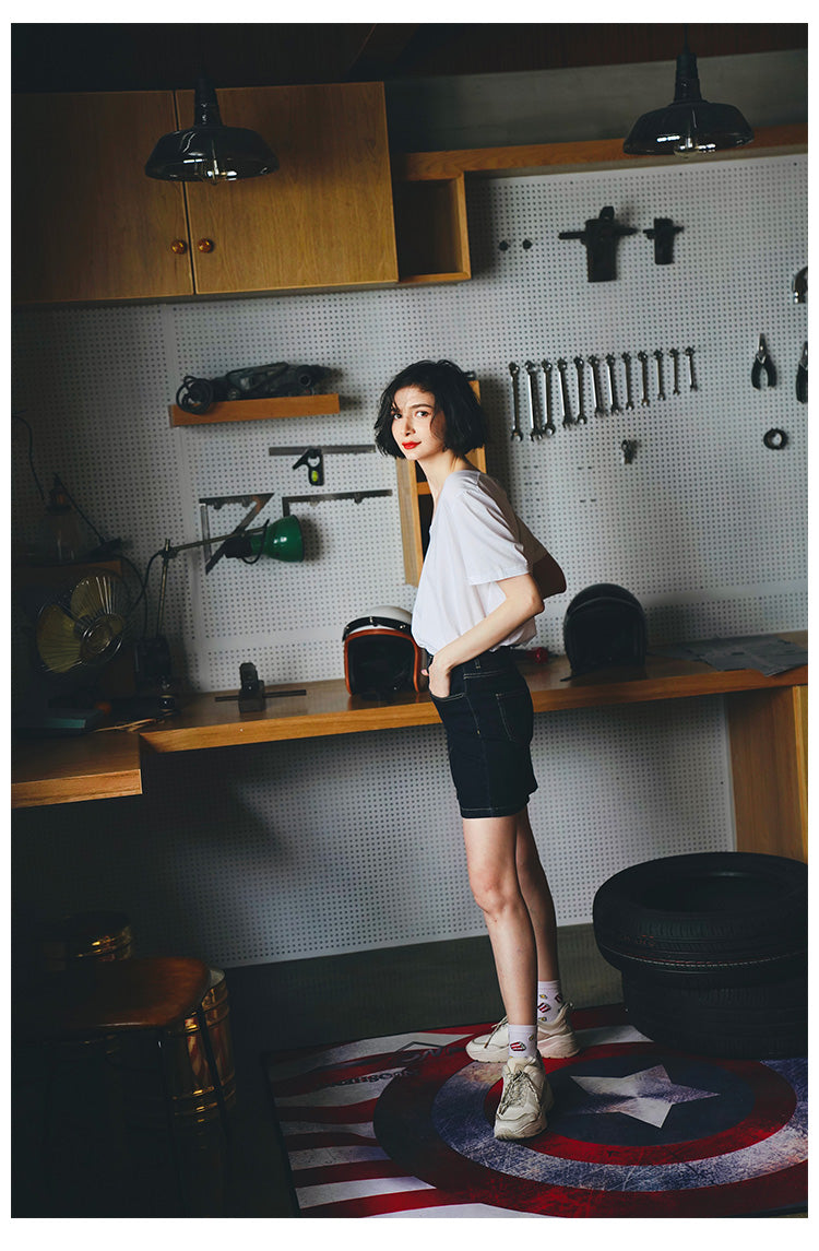 Silk cotton short sleeved women's summer loose and fashionable collarbone top T-shirt