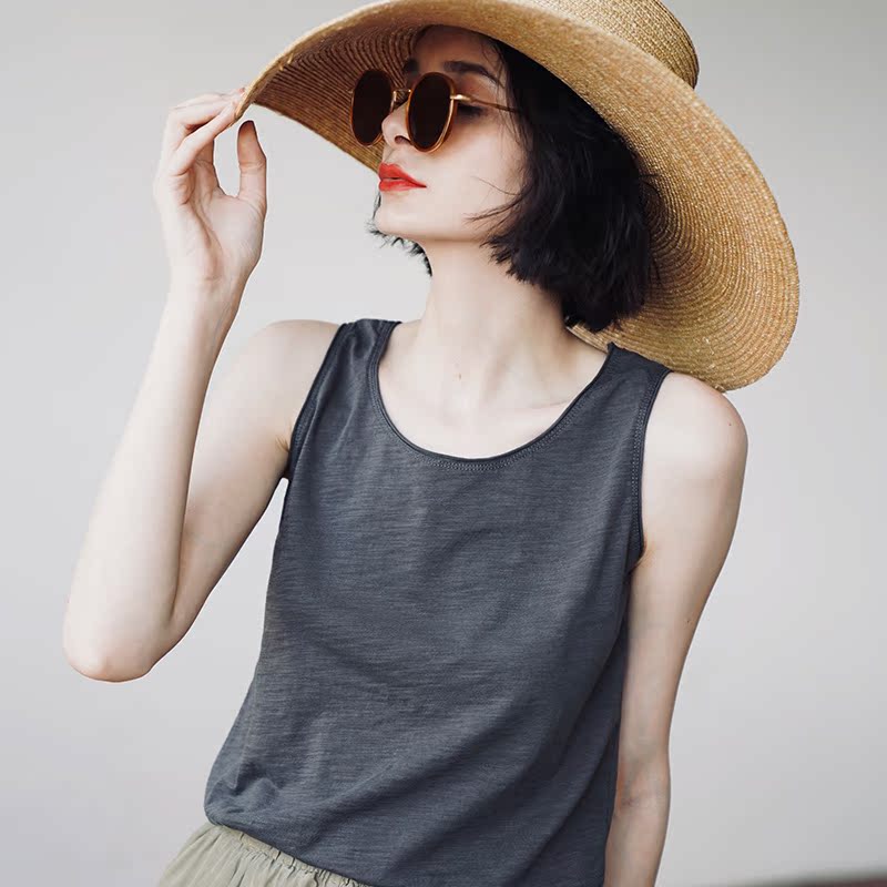 Versatile solid color casual rolled edge camisole, women's trendy sleeveless top, women's camisole