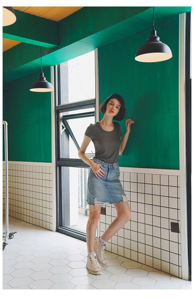 Women's short sleeved summer round neck casual top T-shirt