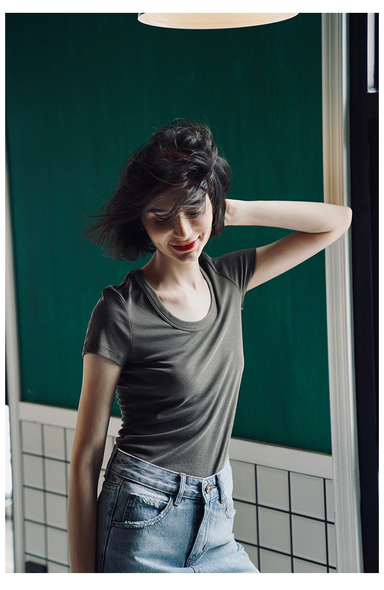 Women's short sleeved summer round neck casual top T-shirt