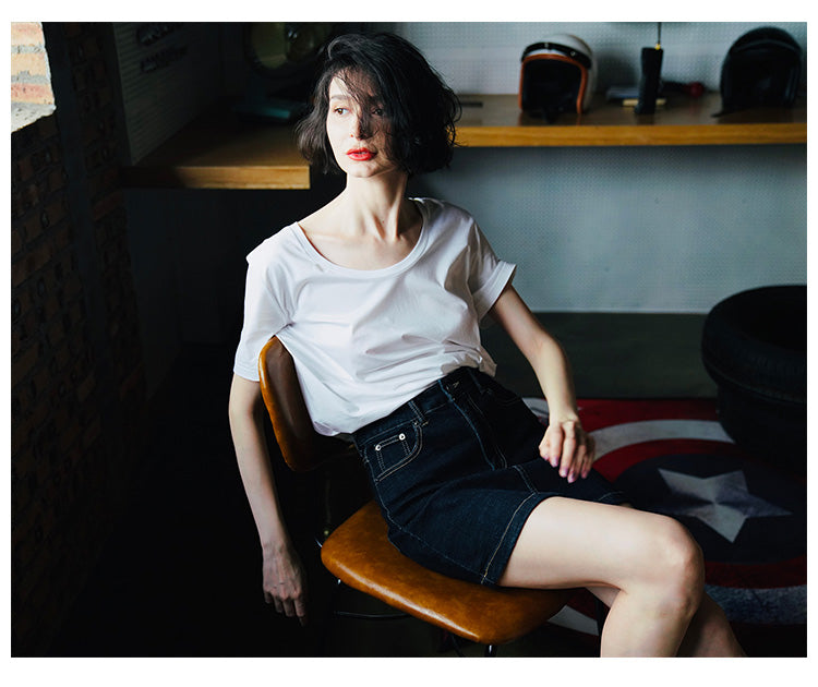 Silk cotton short sleeved women's summer loose and fashionable collarbone top T-shirt