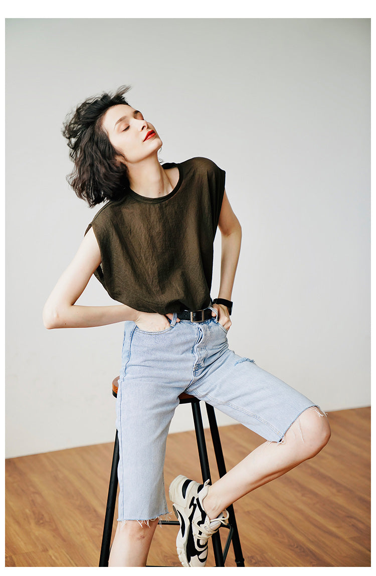 Lightweight, comfortable,  Trendy Women's Summer Loose Fit Short Sleeve, Unique Solid Color  Women's T-shirt