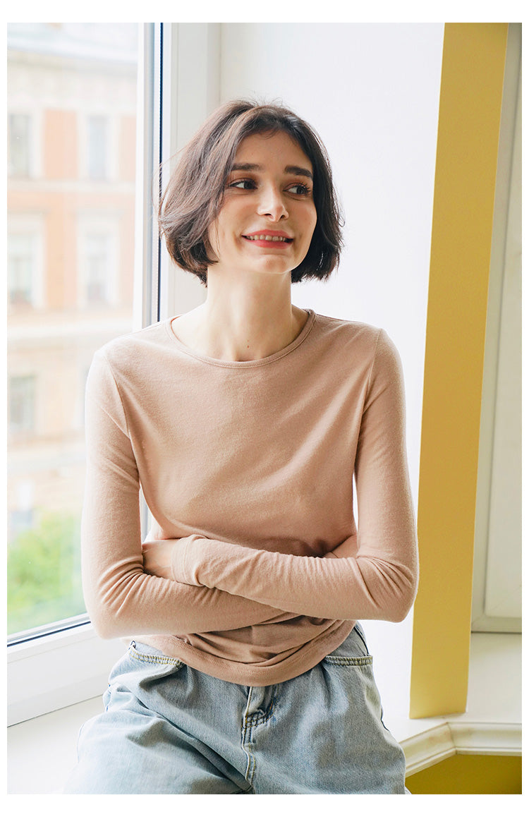 Woolen slim fit t-shirt for women in early, long sleeved knitted base sweater for women, thin cut