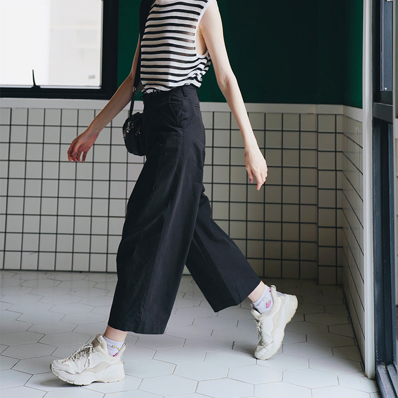 Trendy Versatile Sleeveless Striped Knitted Vest for Women Loose Casual Outerwear Women's Top