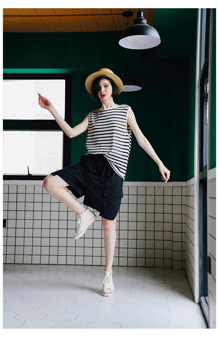 Trendy Versatile Sleeveless Striped Knitted Vest for Women Loose Casual Outerwear Women's Top