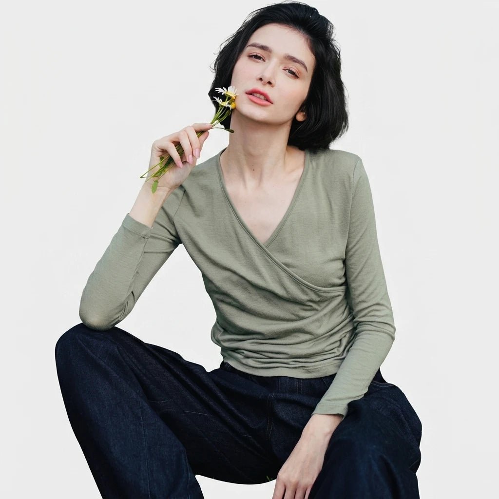 Design Sense and Elegance V Cross Collar Top Solid Color Ruched Slim Waist Women's Long Sleeve T-Shirt