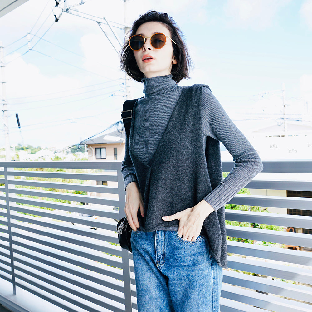 Sheep Wool Vest Knitted Women's Outerwear Vest for WomenWomen's Loose Sleeveless Knitted Vest