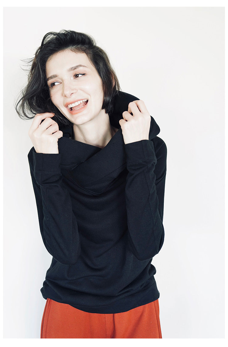 Wizard Hat Base Shirt for Women, Stylish Black Slimming Hooded Base Shirt, Long Sleeve Inner Layer for Spring and Autumn t Women's T-shirt