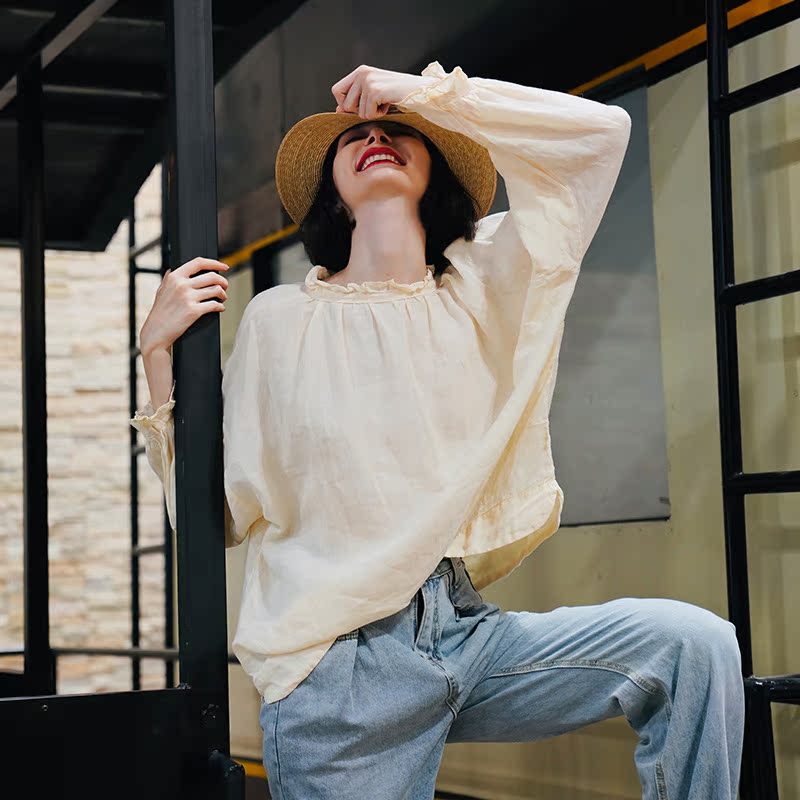 wear linen casual and fashionable long sleeved loose shirts in both front and back