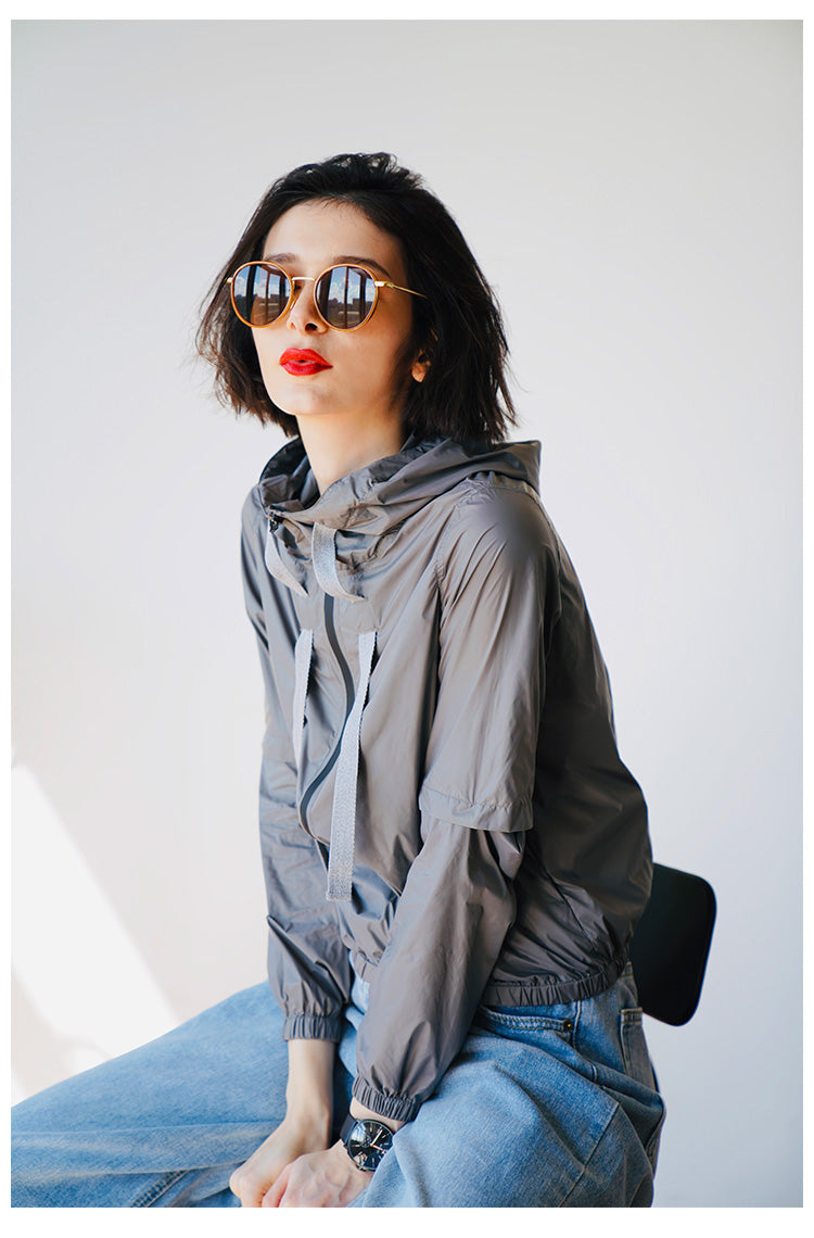 Heavy Industry Design Long Sleeve Sunscreen Clothes for Women Summer New Short and Thin Jackets for Women Air Conditioning Shirts