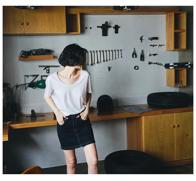 Silk cotton short sleeved women's summer loose and fashionable collarbone top T-shirt