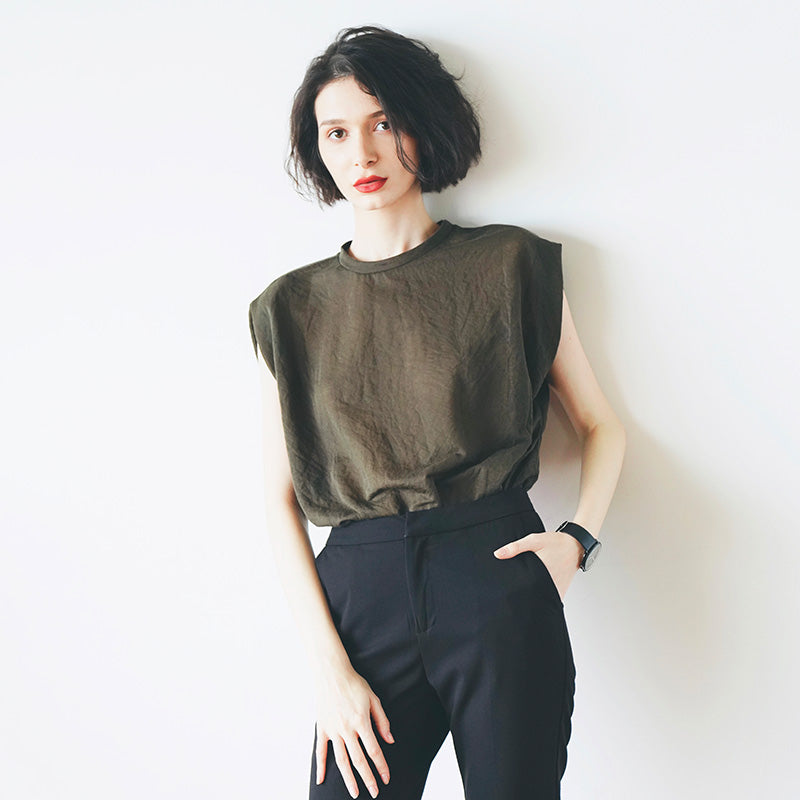 Lightweight, comfortable,  Trendy Women's Summer Loose Fit Short Sleeve, Unique Solid Color  Women's T-shirt