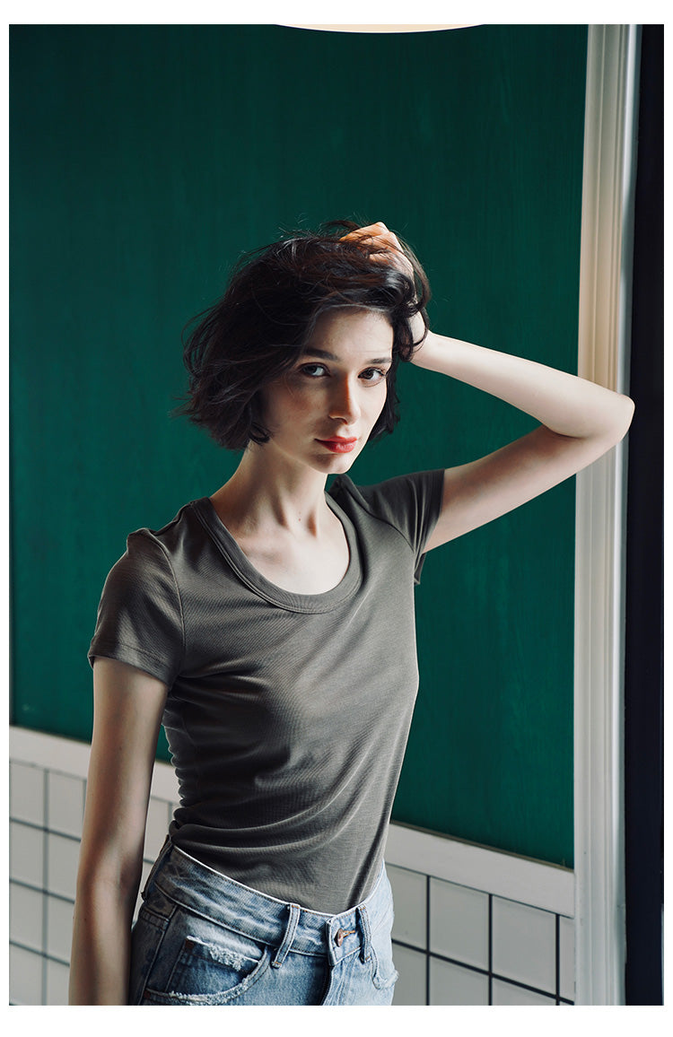 Women's short sleeved summer round neck casual top T-shirt