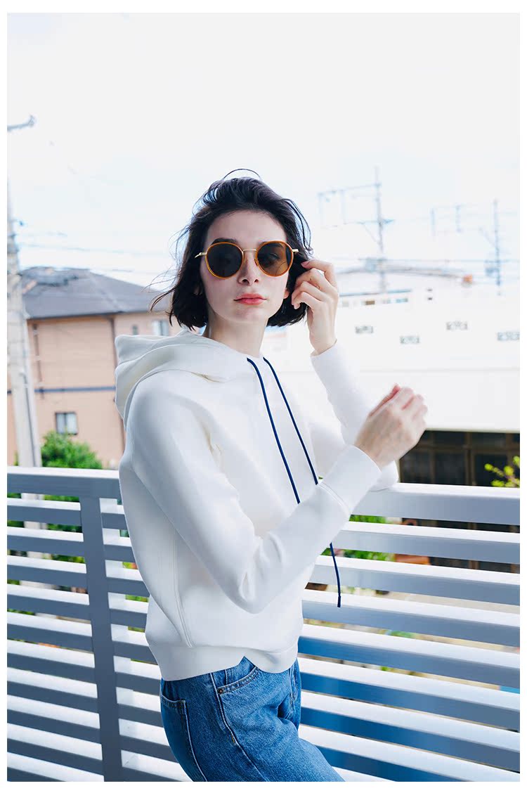 Color-Block Drawstring Thickened Sweatshirt Women's Autumn and Winter Short Hooded Sweatshirt Women's fashion Space Cotton Sweatshirt Women