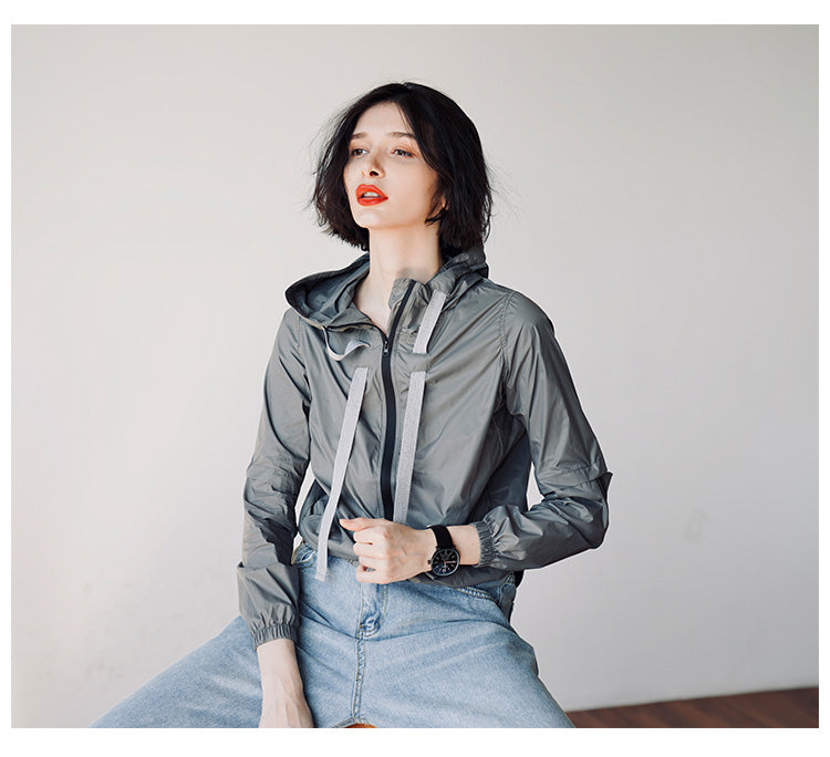 Heavy Industry Design Long Sleeve Sunscreen Clothes for Women Summer New Short and Thin Jackets for Women Air Conditioning Shirts