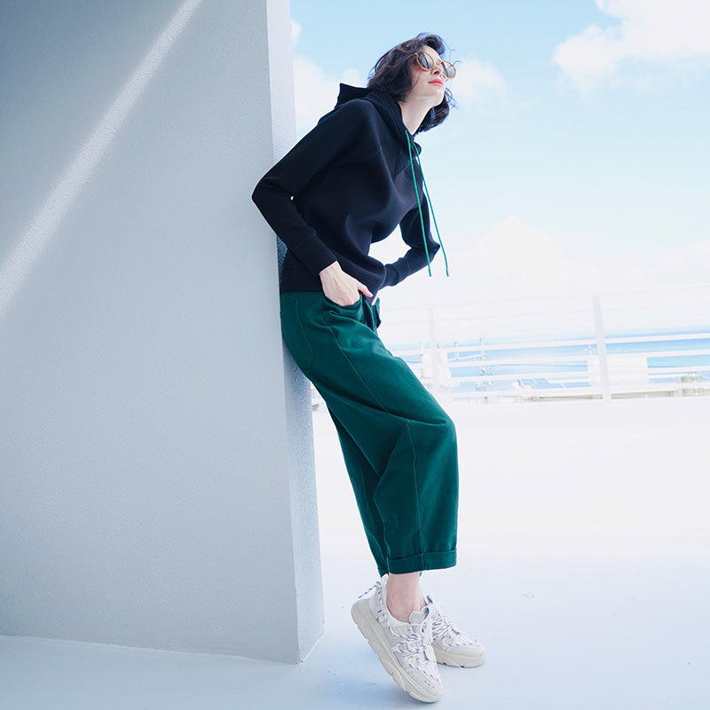 Color-Block Drawstring Thickened Sweatshirt Women's Autumn and Winter Short Hooded Sweatshirt Women's fashion Space Cotton Sweatshirt Women