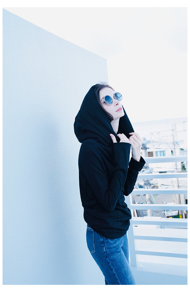 Wizard Hat Base Shirt for Women, Stylish Black Slimming Hooded Base Shirt, Long Sleeve Inner Layer for Spring and Autumn t Women's T-shirt