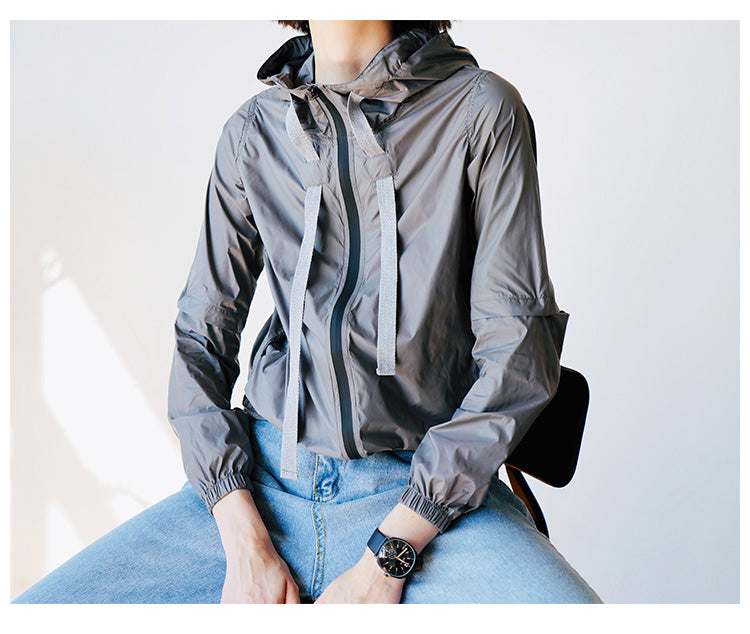 Heavy Industry Design Long Sleeve Sunscreen Clothes for Women Summer New Short and Thin Jackets for Women Air Conditioning Shirts