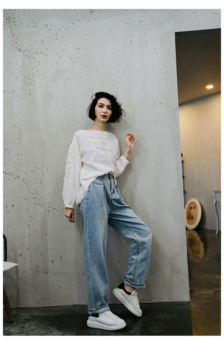 Embroidered irregular shirt for women, loose long sleeved autumn top, fresh white shirt for women, fashionable
