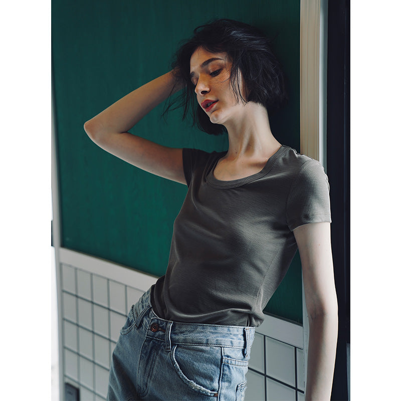 Women's short sleeved summer round neck casual top T-shirt
