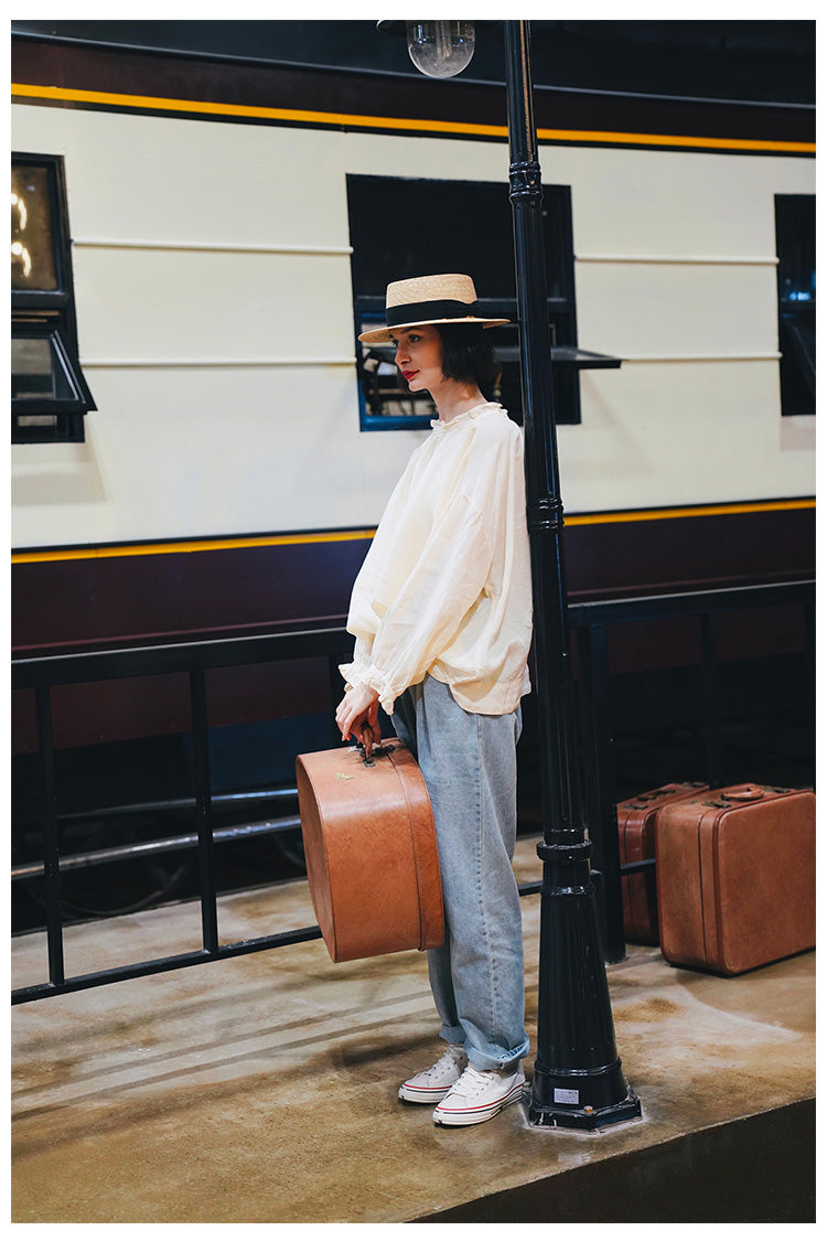 wear linen casual and fashionable long sleeved loose shirts in both front and back